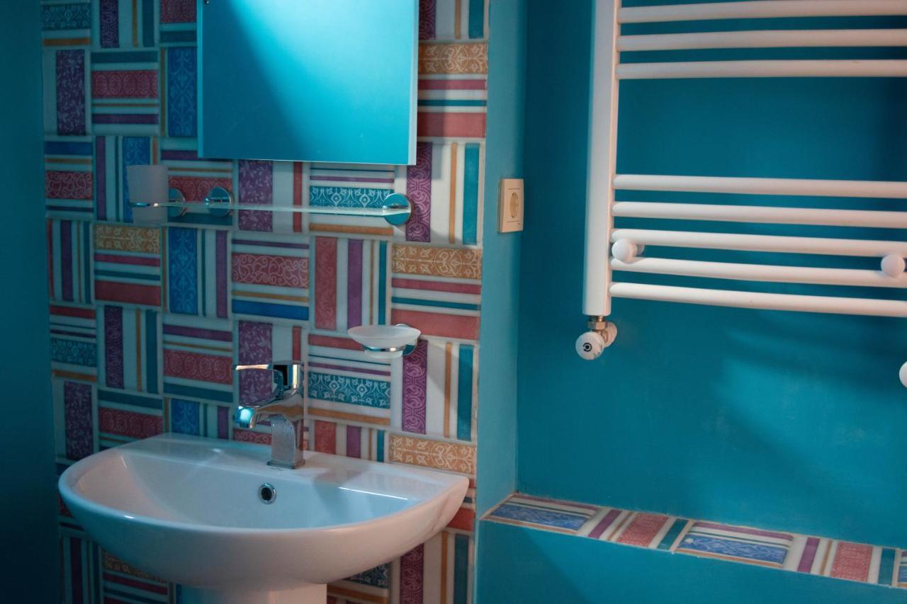 Sunflower Hotel Тбилиси Экстерьер фото