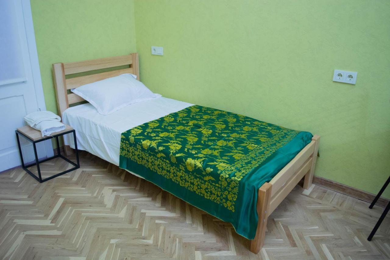 Sunflower Hotel Тбилиси Экстерьер фото