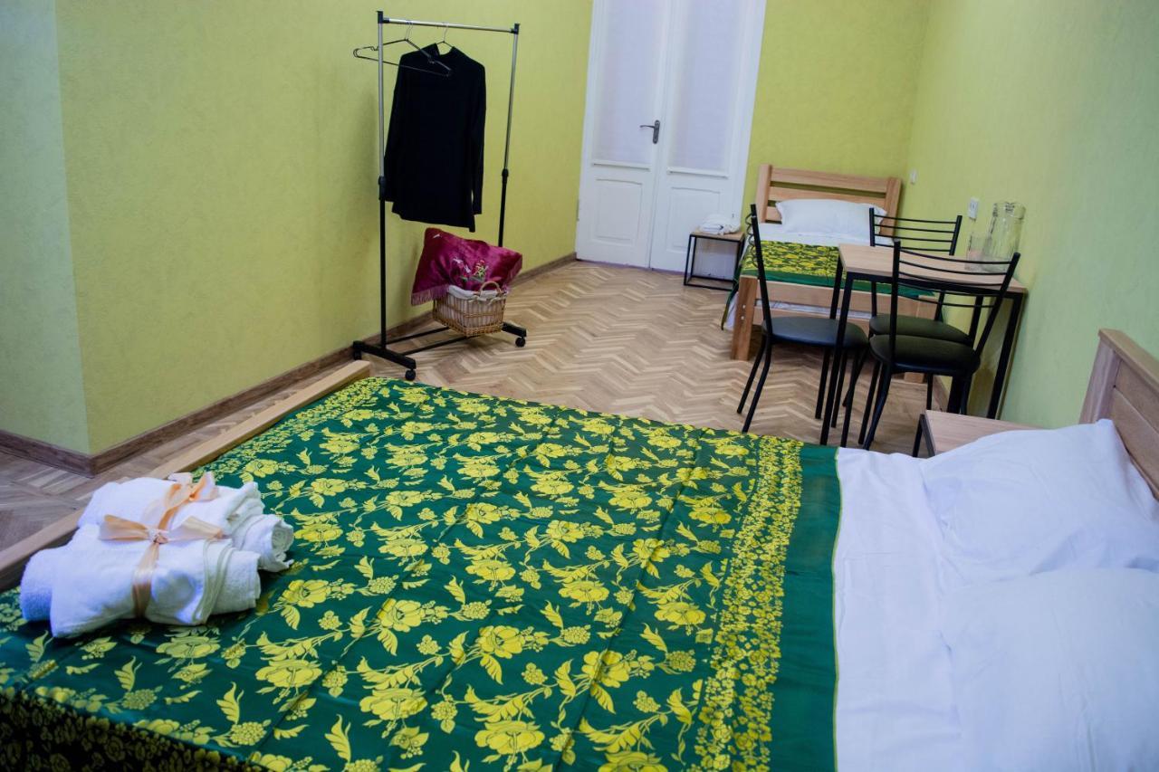 Sunflower Hotel Тбилиси Экстерьер фото