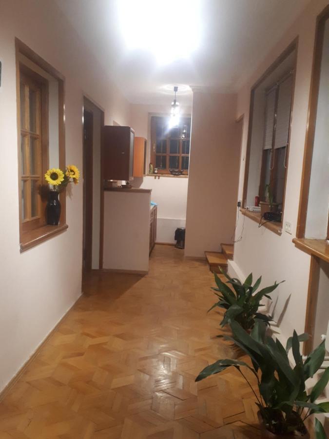 Sunflower Hotel Тбилиси Экстерьер фото
